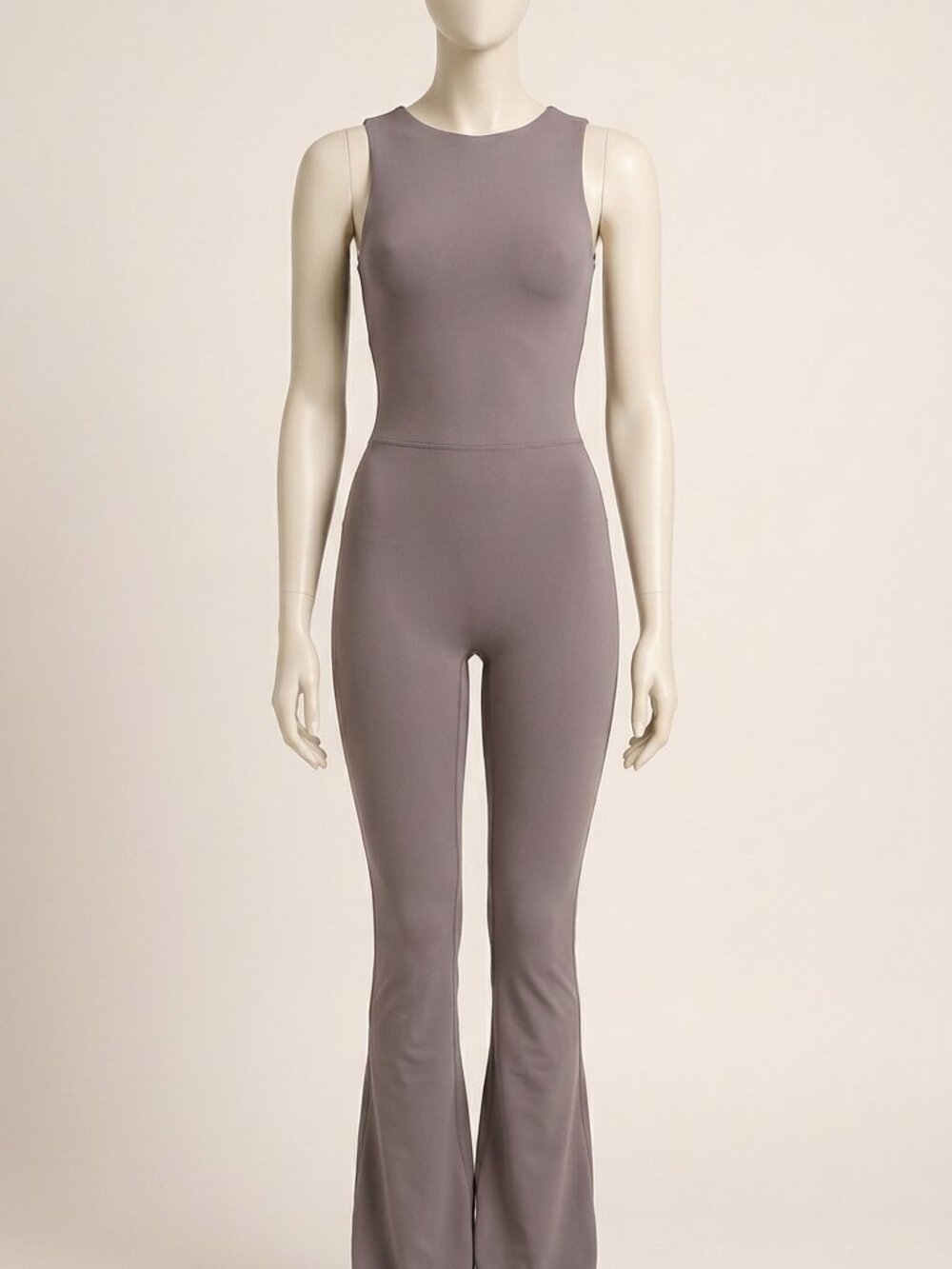 MASKERT Light Gray Sleeveless Sports Jumpsuit Yoga Gym Size L New